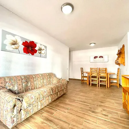 Urb. Palmeras Del Sur Con Piscina * Адехе