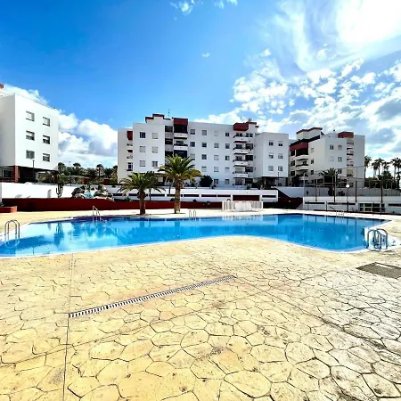 Urb. Palmeras Del Sur Con Piscina Appartement