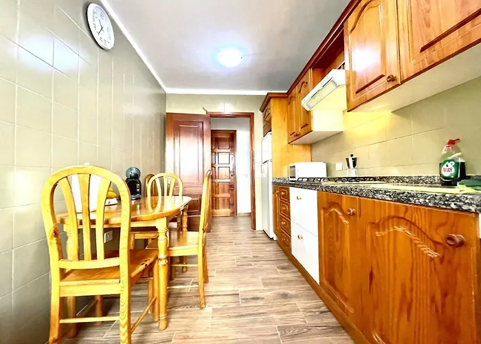 Apartamento Urb. Palmeras Del Sur Con Piscina *